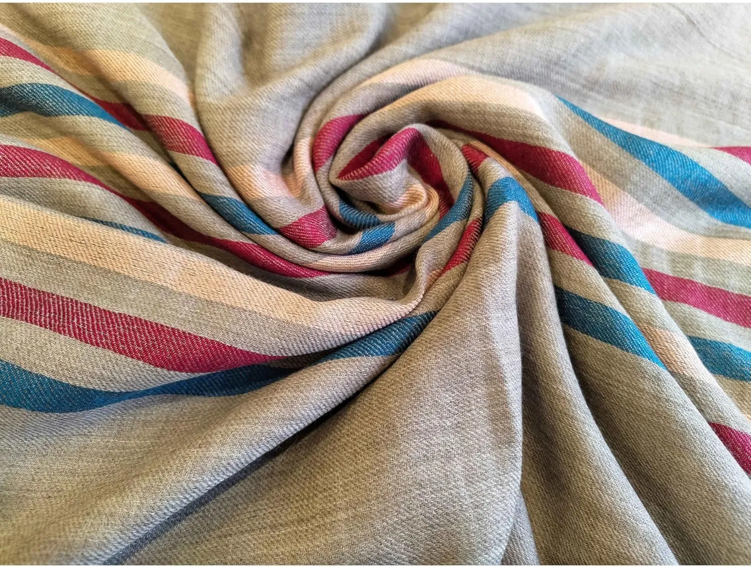 100% pure Cashmere Scarf, Super large size for Men and Women, Warm & Soft Pashmina scarves